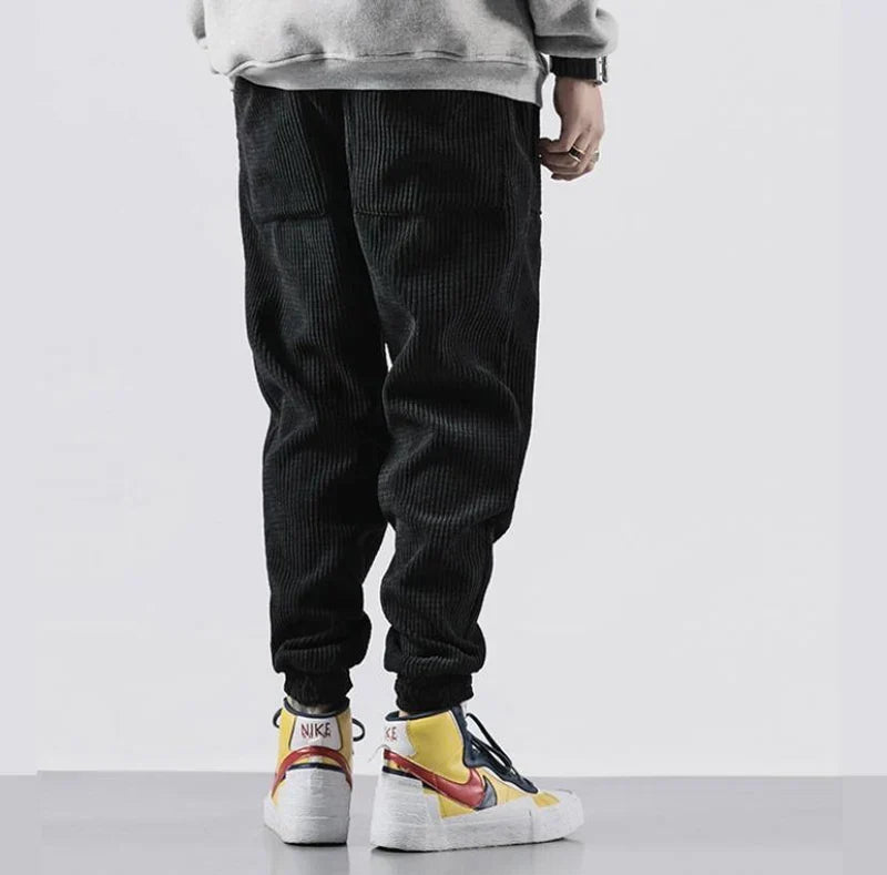 Carl | Bequeme Jogginghose aus Cord