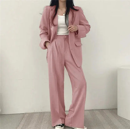 Athena | Einfarbiges Blazer- und gerade geschnittenes Hosen-Set für Damen