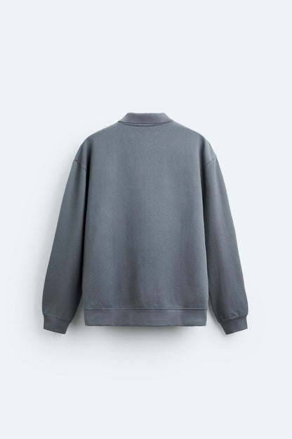 Beiger Pullover mit Polokragen – Lässiger Stil mit Eleganz