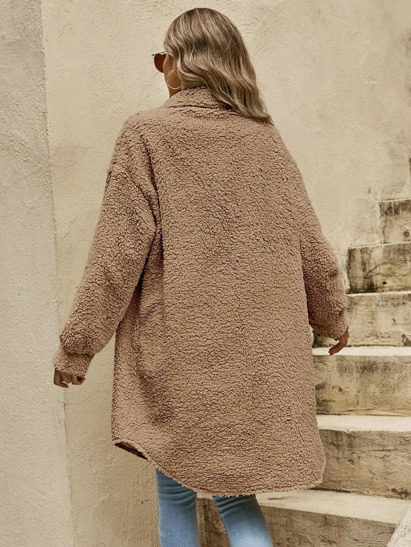 Halie | Bequeme Teddy-Jacke mit Knopfleiste & Brusttaschen