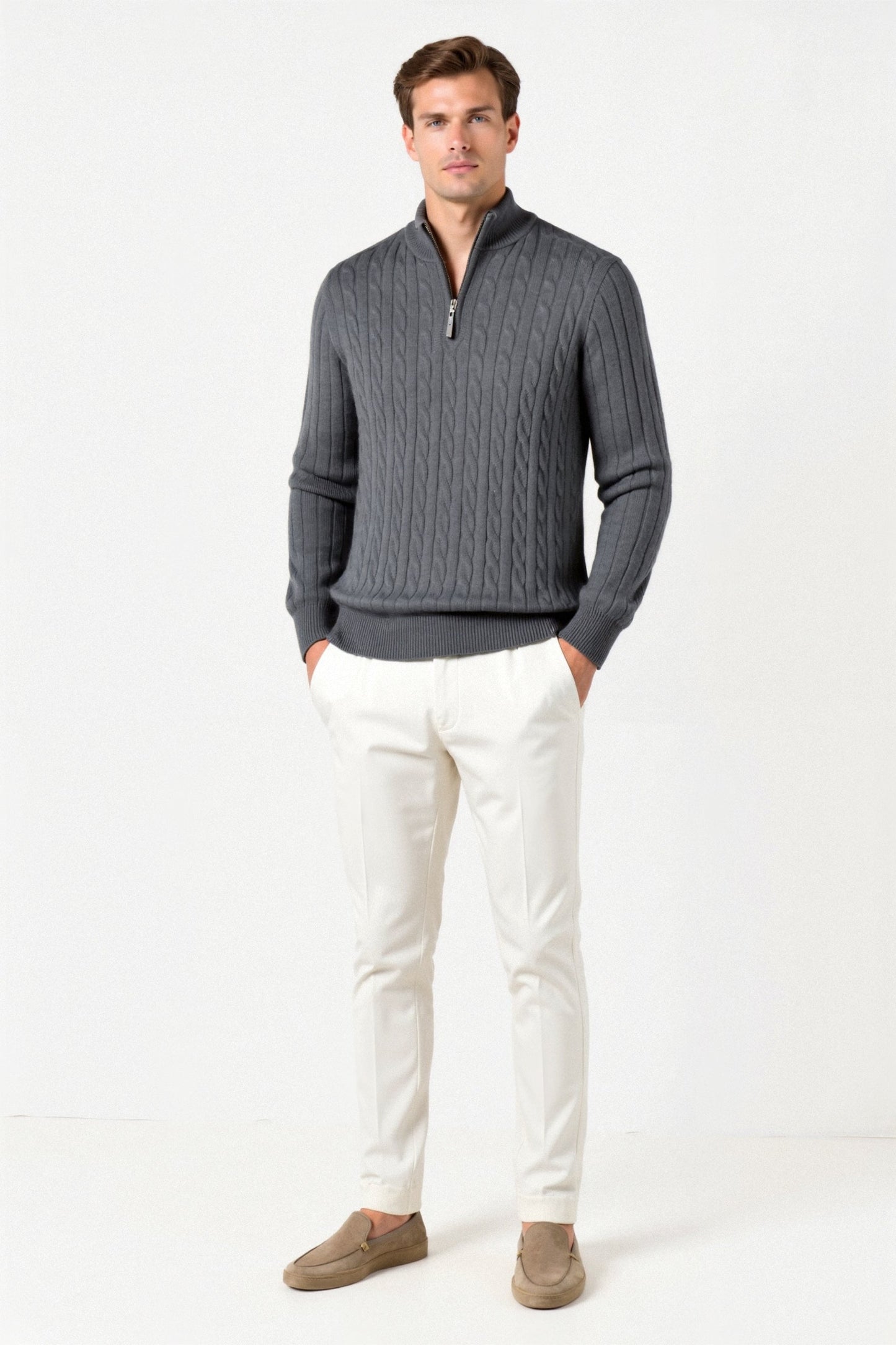 Eleganter Zopfstrickpullover mit Reißverschluss