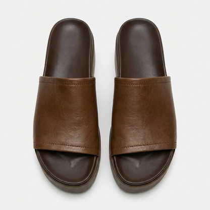 Nora™ | Leder-Plateau-Sandale mit breitem Riemen