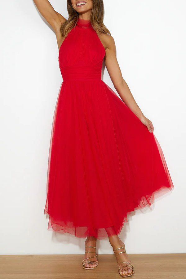 Elegantes Tüllkleid – Halterneck Midikleid mit A-Linie & Schleierkragen
