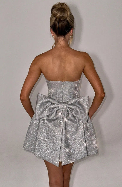 Emma | Glitzerndes Minikleid – Strahlende Eleganz für Unvergessliche Nächte