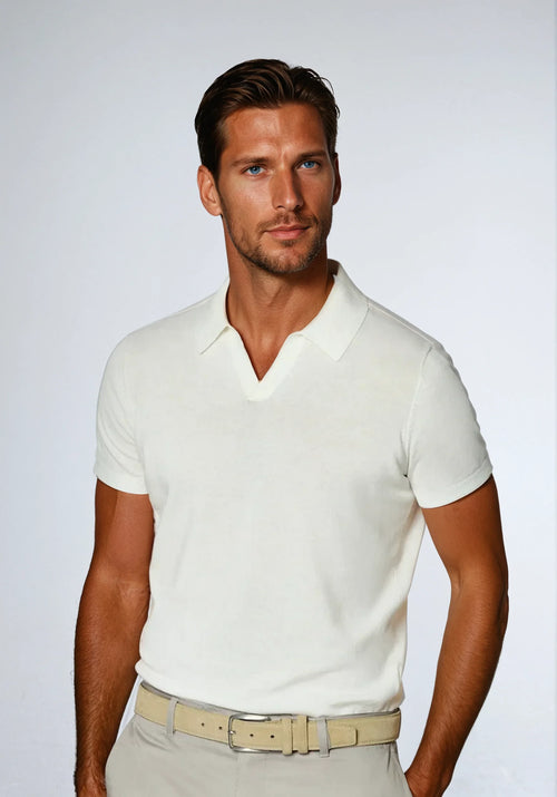 Elegantes Herren-Poloshirt mit offenem V-Kragen