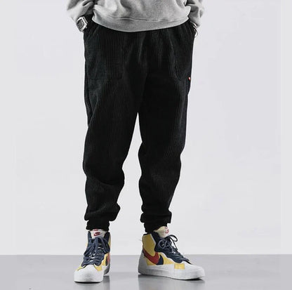 Carl | Bequeme Jogginghose aus Cord