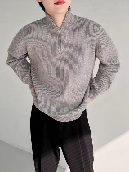 Strickpullover mit Reißverschlusskragen – Stilvoll & Bequem