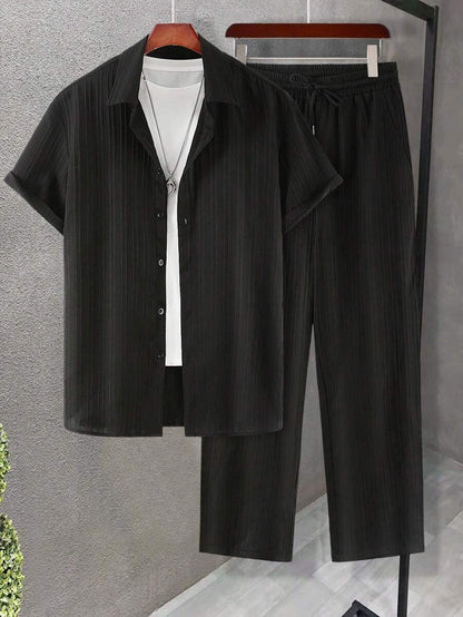 Elegantes Herren-Set in Plissee-Optik | Hemd & Lange Hose