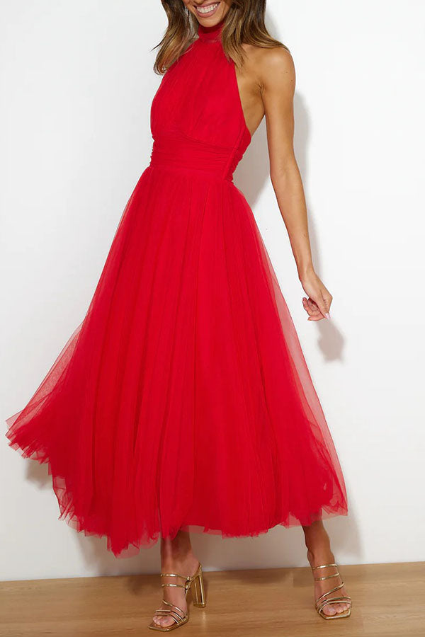 Elegantes Tüllkleid – Halterneck Midikleid mit A-Linie & Schleierkragen