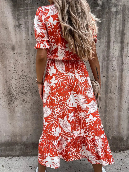 Geblümtes Sommerkleid mit Knopfleiste & Schlitz – Feminin & Bequem