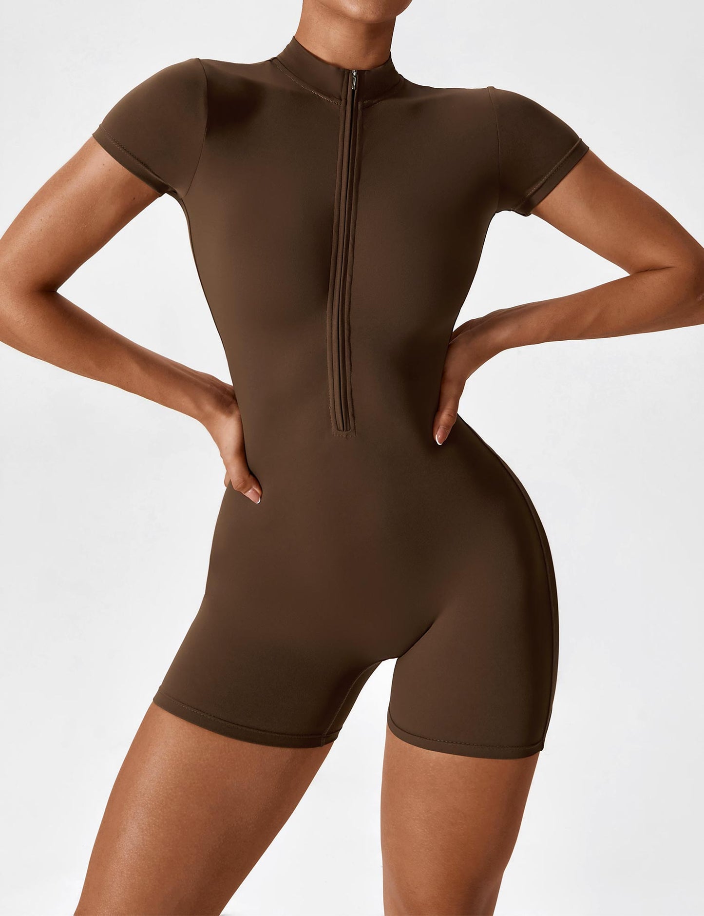 Elena | Nahtloser Kurzarm-Zip-Jumpsuit